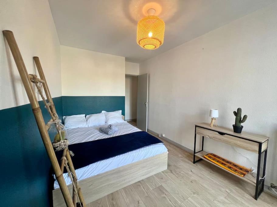 Le P'Tit Anatole - Joli T2 Avec Parking Apartment Poitiers Bagian luar foto